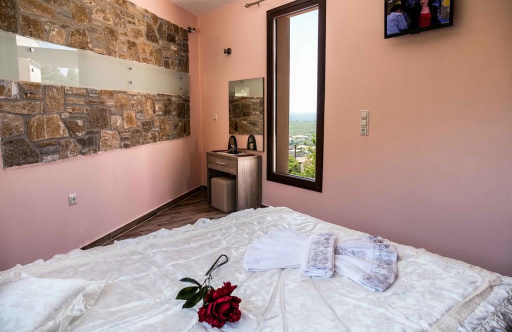 Aeri Villa Prínos Buitenkant foto