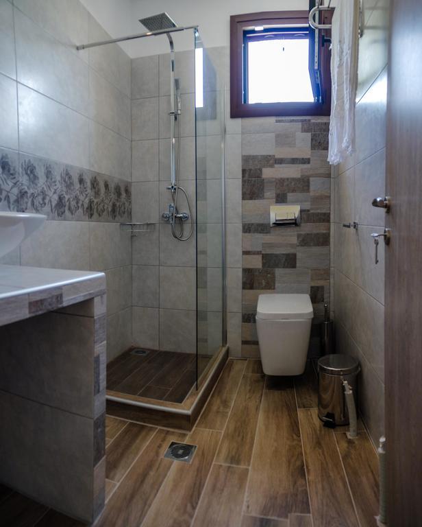 Aeri Villa Prínos Buitenkant foto